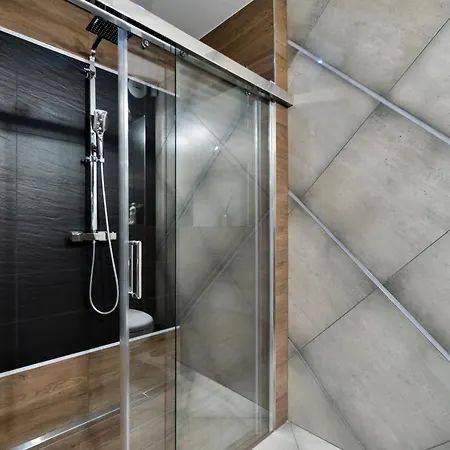 Relaxroom Fuksja רדה