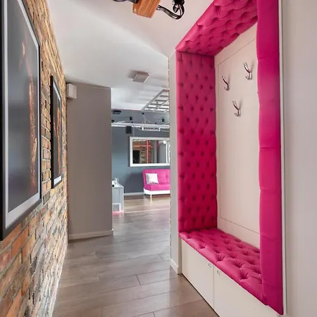 Relaxroom Fuksja רדה