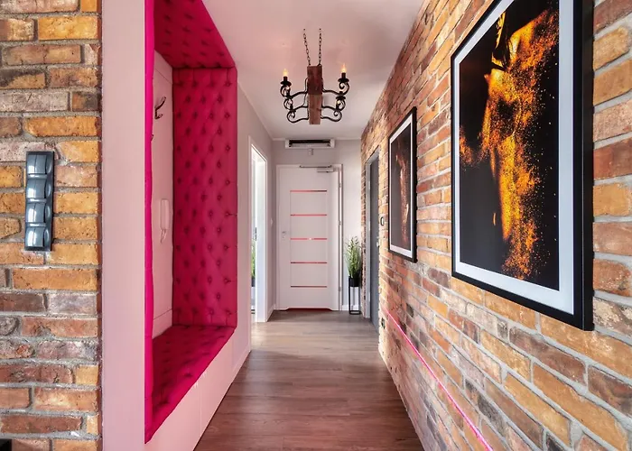 Apartament Relaxroom Fuksja Reda